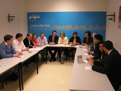 Momento de la reunión de las Comisiones del PP.