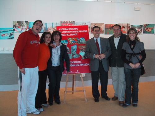 Inauguración de la exposición del Centro Joven.