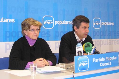 Moya y Pardo en rueda de prensa.