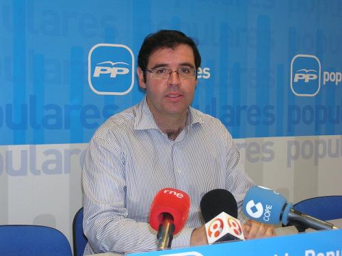 Prieto en rueda de prensa.