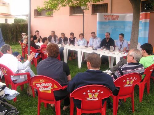 Pulido aumentará la frecuencia de paso de los autobuses en las pedanías