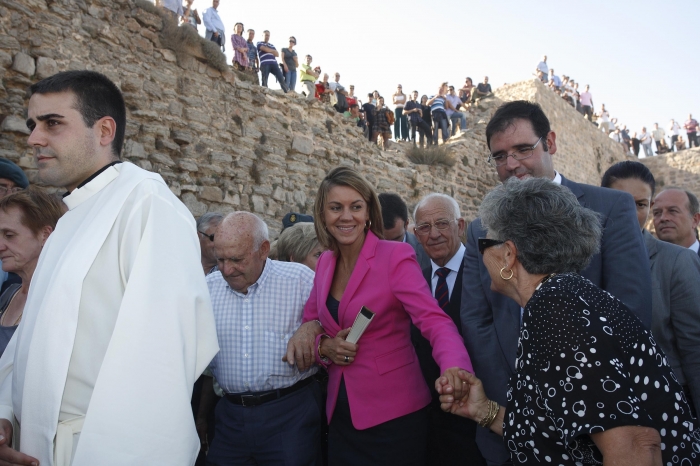 Cospedal asegura que el Gobierno regional va a estar con los castellano manchegos en la defensa de las tradiciones y la cultura 
