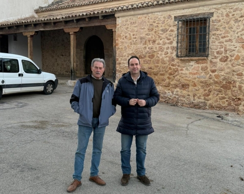 Mart&iacute;n-Buro reivindica el municipalismo y refuerza el compromiso del PP con la Serran&iacute;a Baja tras reunirse con los alcaldes de Landete y Garaballa