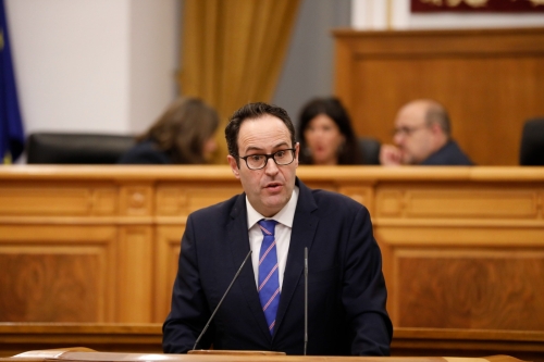 Martín-Buro denuncia el abandono de la Junta en los caminos de concentración parcelaria y el "expolio institucional" del patrimonio de los ayuntamientos