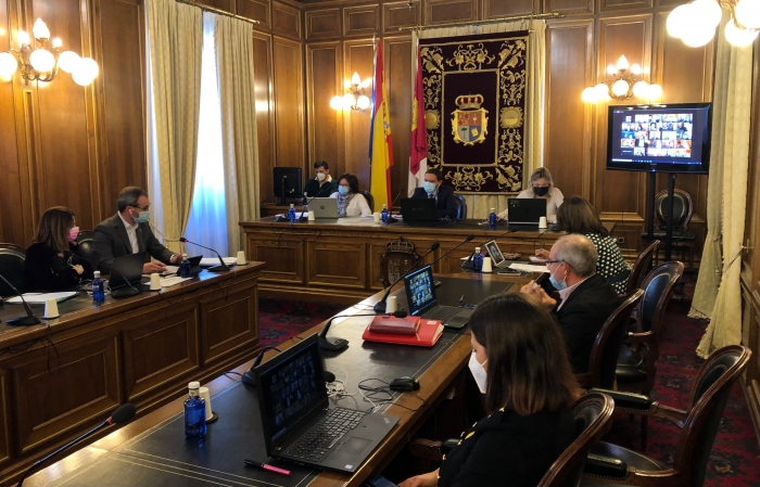 El PP acusa a Chana de elegir a Pedro Sánchez, “antes que defender a la provincia de Cuenca y a su ferrocarril"