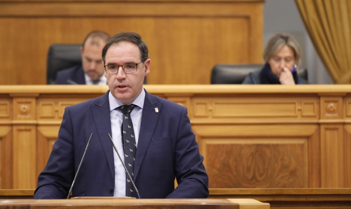 Prieto lamenta que los socialistas no hayan querido incluir en la Ley de Mecenazgo de forma específica la cerámica de Talavera